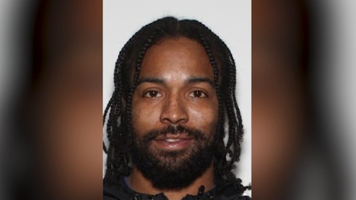 Descubrieron que un empleado robó 47 vehículos en un aeropuerto de Nueva York