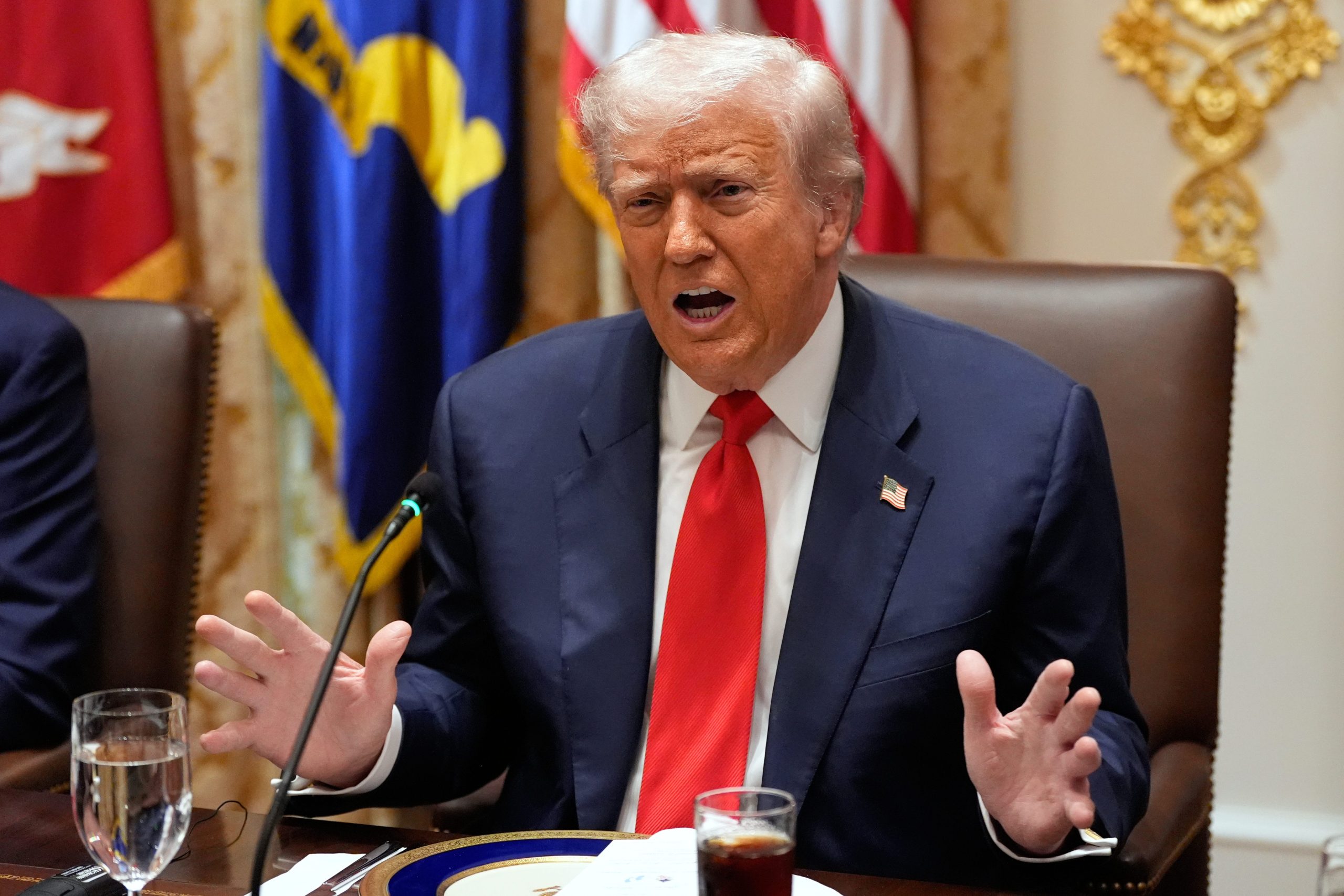 Trump insistió en que EEUU hará pruebas nucleares muy pronto