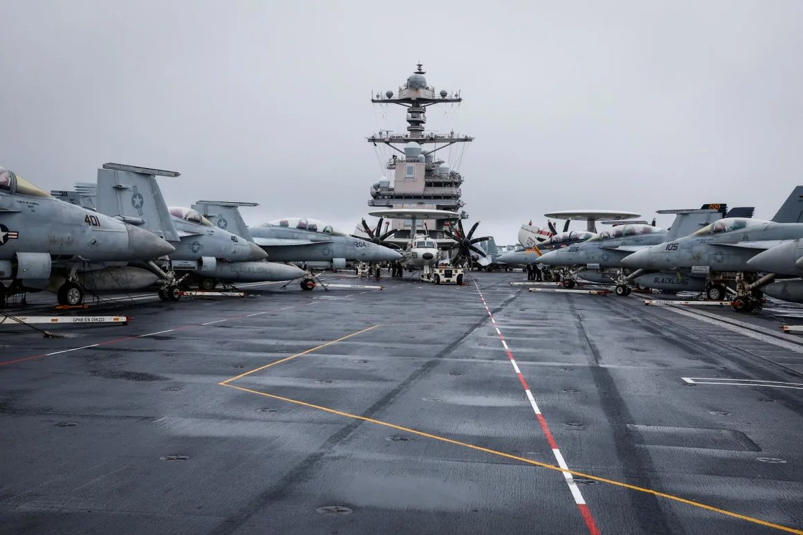 EEUU envía cada vez más aviones de combate al Caribe: ¿cuáles son las defensas de Venezuela?