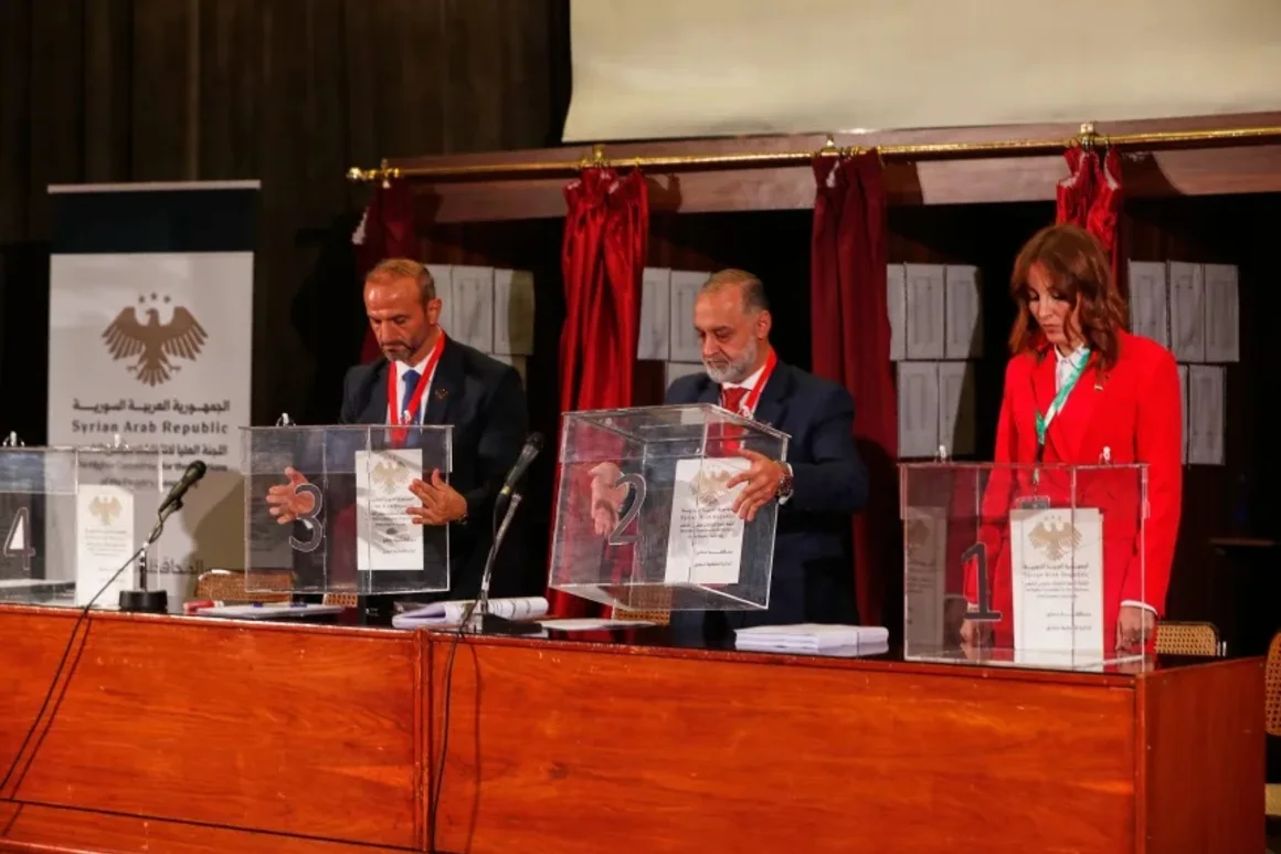 Siria celebra las primeras elecciones desde la caída del régimen de al-Assad