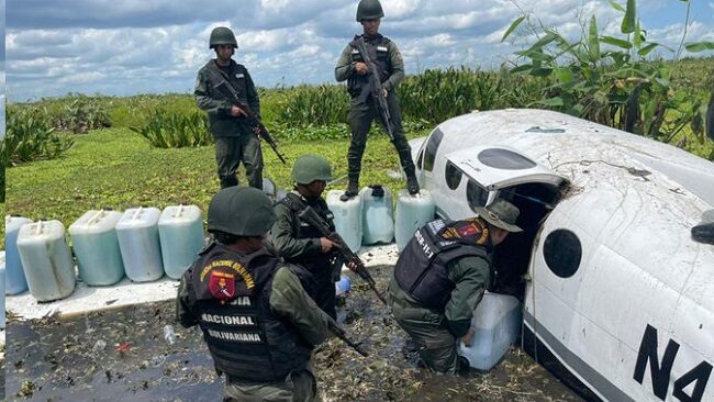 Fanb dice haber neutralizado aeronave que ingresó a espacio aéreo venezolano desde el Caribe (VIDEO)