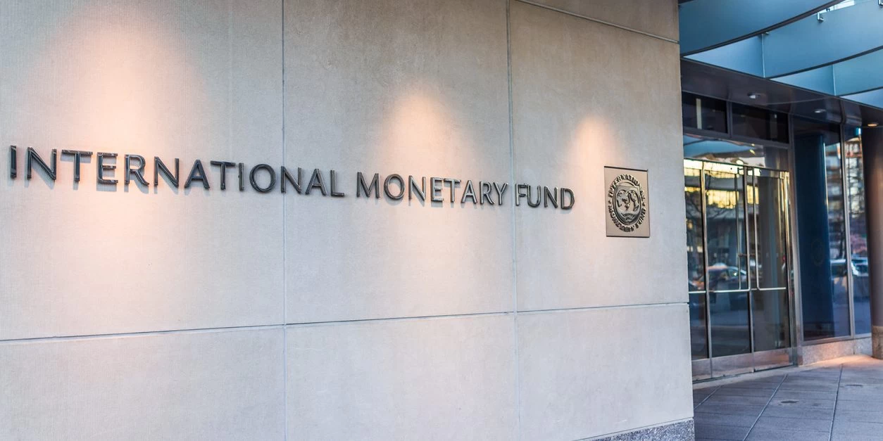 FMI eleva las previsiones de crecimiento de EEUU por el menor impacto de los aranceles