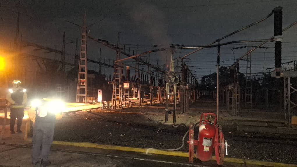Fuerte bajón de luz en Venezuela coincidió con explosión en una subestación eléctrica de Aragua