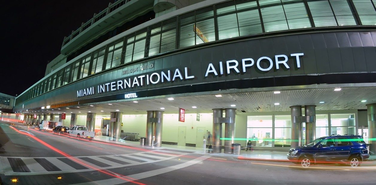 En el aeropuerto de Miami ahora se podrá dormir: cuánto cuesta y cómo reservar