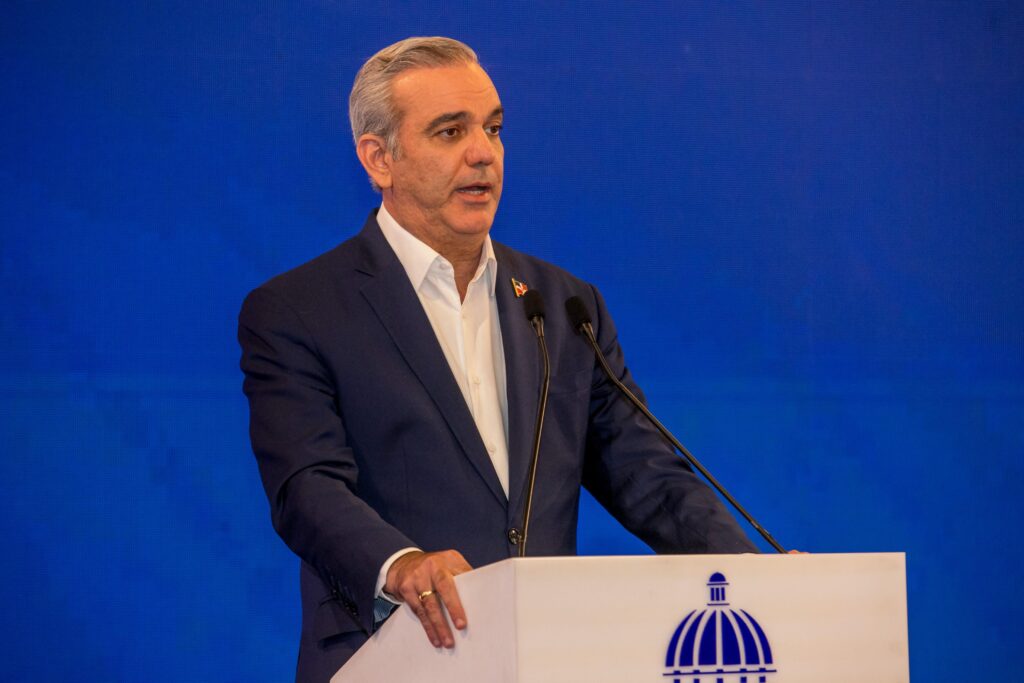 República Dominicana envía barco con ayuda humanitaria para Jamaica tras daños del huracán Melissa