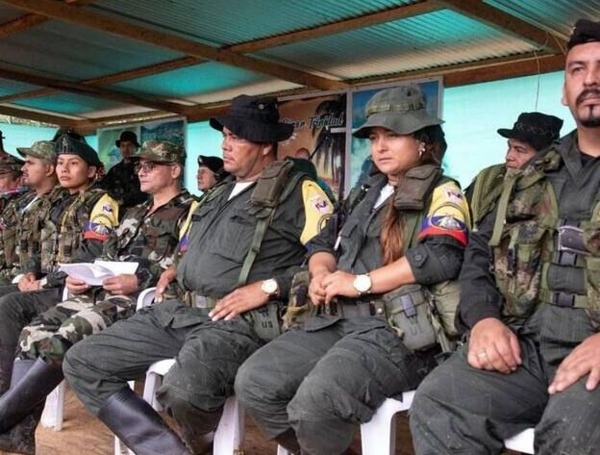 Celos, joyas y bienes: La oscura historia de la muerte de una de las cabecillas de las disidencias "Iván Mordisco"