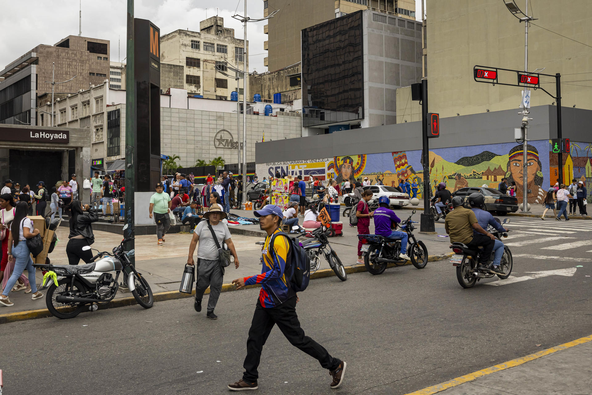 Venezolanos viven en un estado de alerta constante ante la incertidumbre, según psicóloga