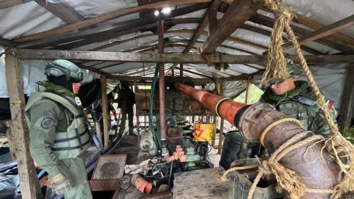Fanb dice haber destruido otro campamento de minería ilegal en Amazonas