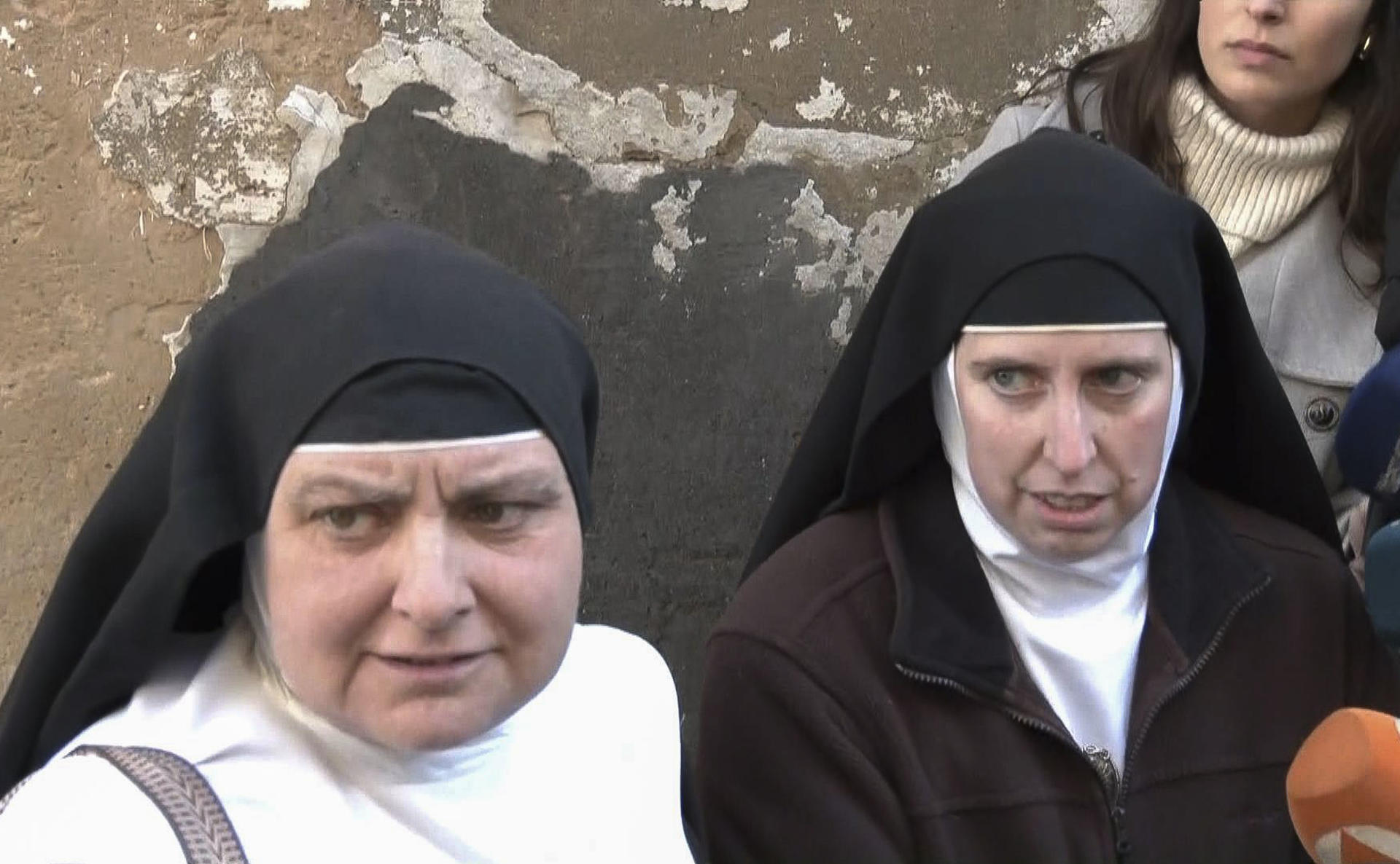 Escándalo divino: monjas expulsadas de la Iglesia vendían en internet obras de arte de su convento