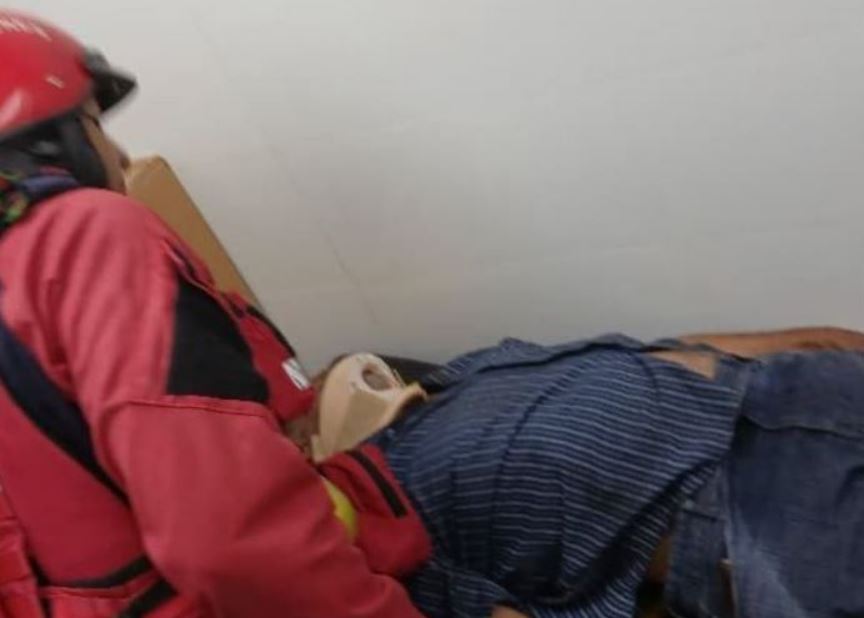 Rescataron a sexagenario que cayó a los rieles en estación del Metro de Caracas