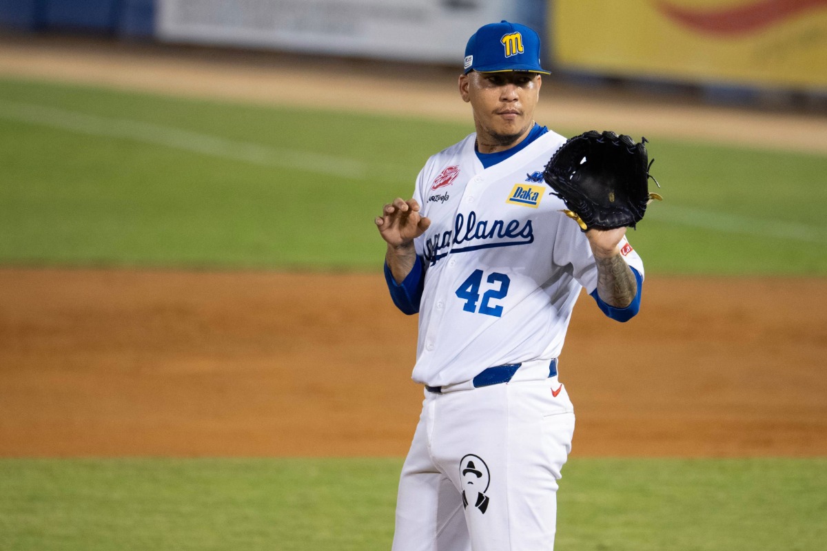 Navegantes mantienen su racha ganadora al superar a Águilas