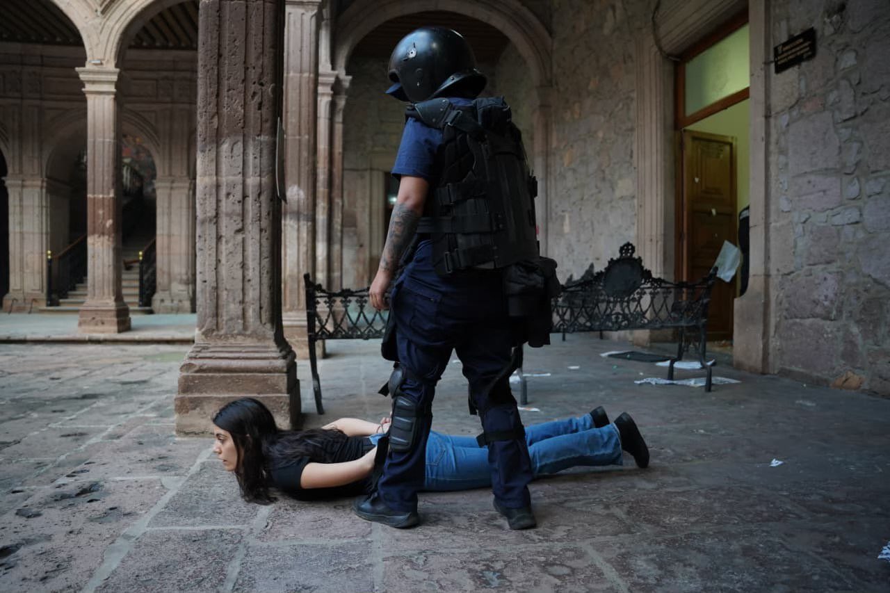 Protestas por asesinato del alcalde de Uruapan estremecieron a México (Fotos y Videos)