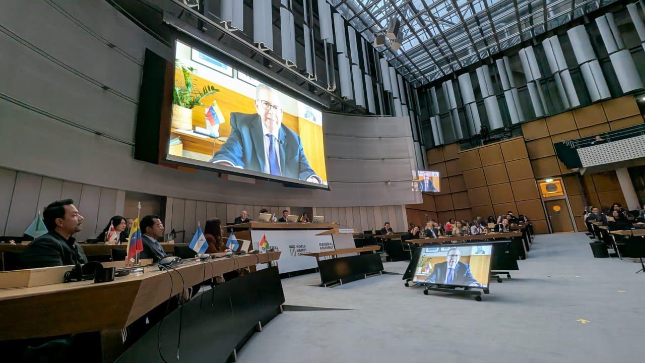 Edmundo González: La lucha no es ideológica, es por la defensa de la civilización democrática