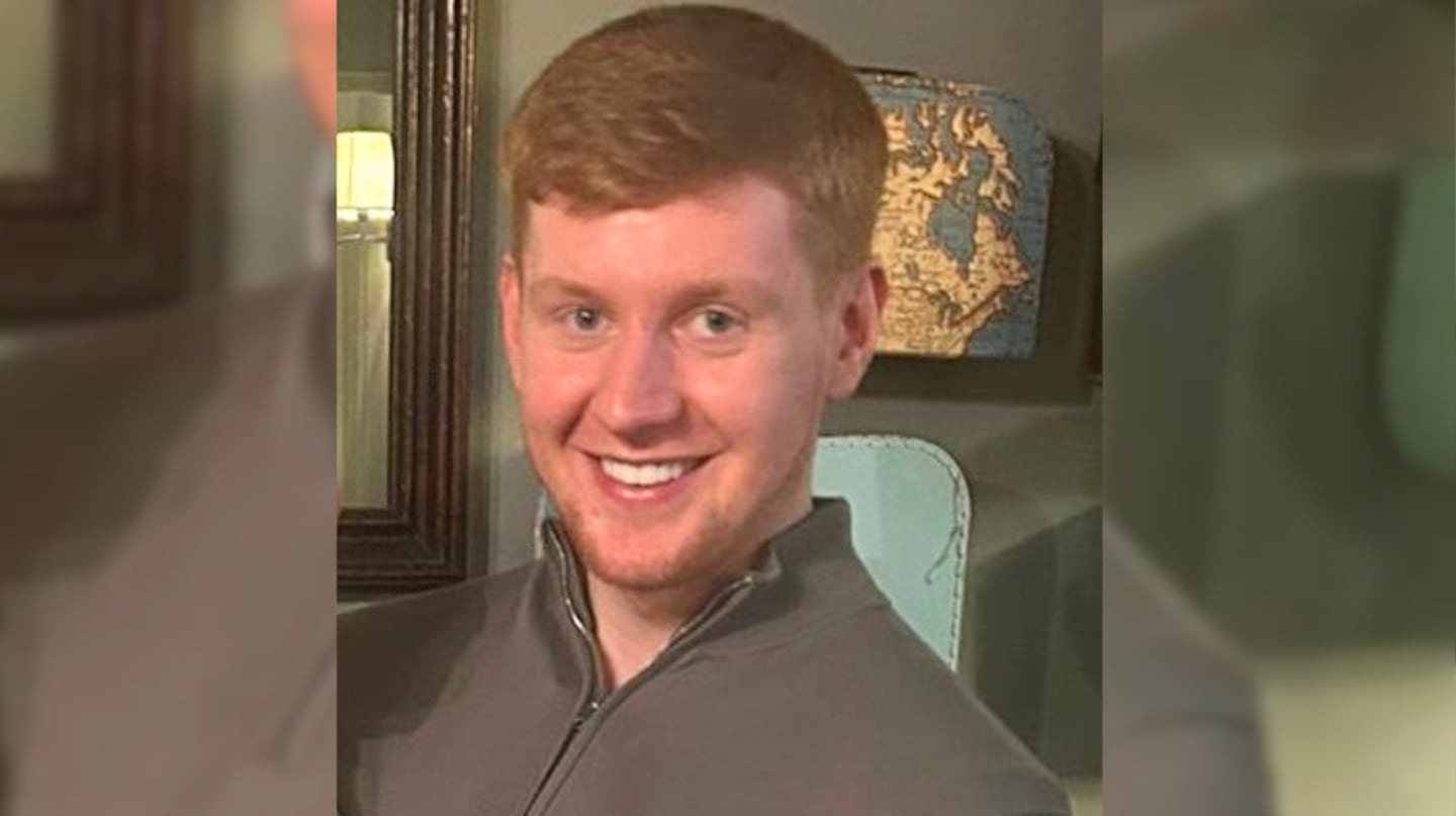 La dramática historia de un joven de 23 años: le dolía el cuello, le recetaron analgésicos, pero tenía terrible enfermedad