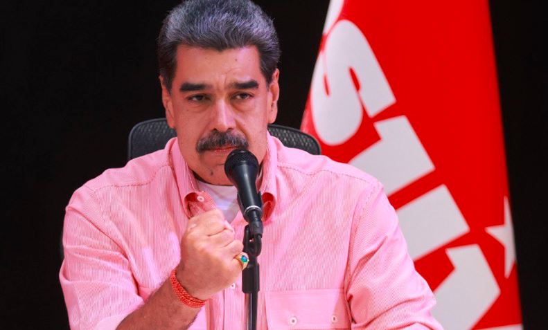 Maduro Launches Fresh Attacks on Venezuelan Democracy Amid Rising U.S. Military Pressure