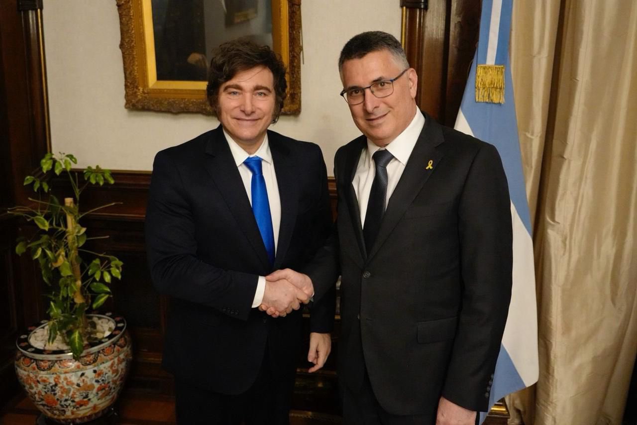 Javier Milei recibió en Buenos Aires al canciller israelí Gideon Saar para fortalecer alianzas