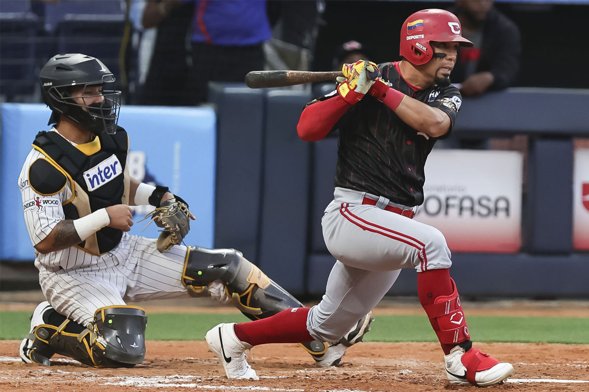 Cardenales ganaron doble tanda contra los Leones en el Monumental