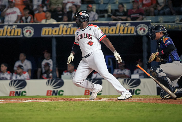 Águilas dominaron a los Tigres en el día de Luis Aparicio