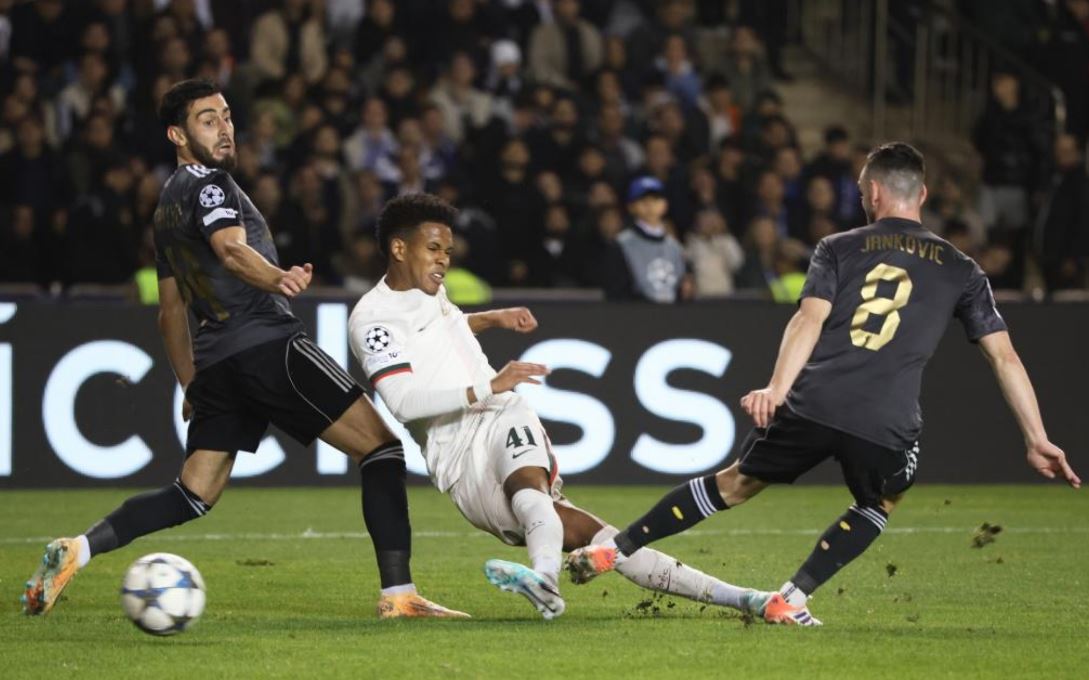 Qarabag volvió a rugir en Champions y complicó el panorama del Chelsea