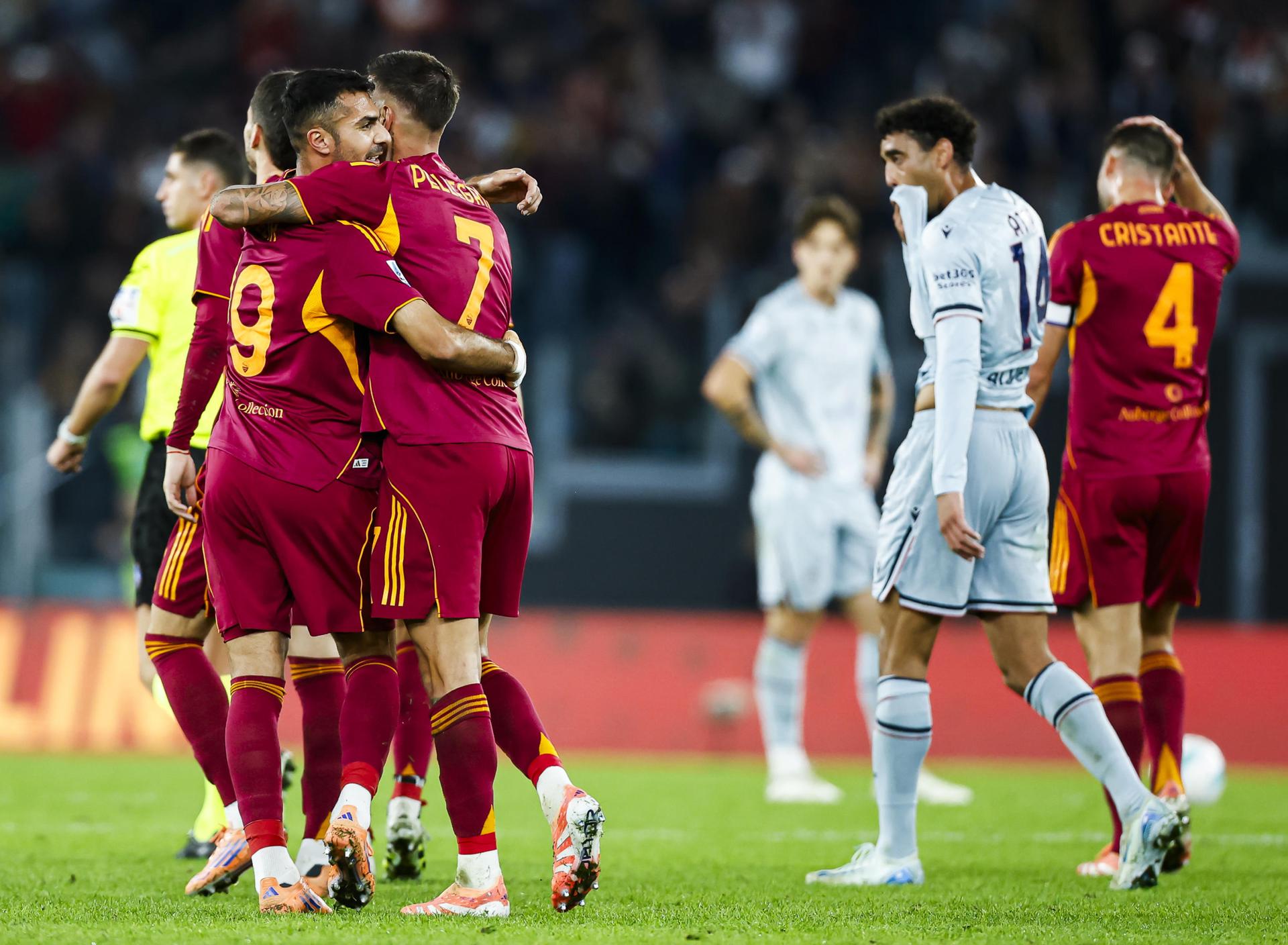 La Roma asaltó el liderato de la Serie A tras doblegar al Udinese