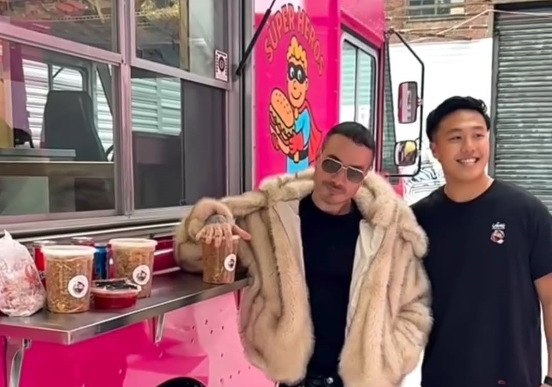 "El Chino Venezolano" se volvió viral tras sorprender a J Balvin en Nueva York (VIDEO)