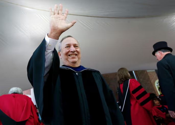 Larry Summers renuncia a la junta de OpenAI tras la divulgación de correos con Jeffrey Epstein