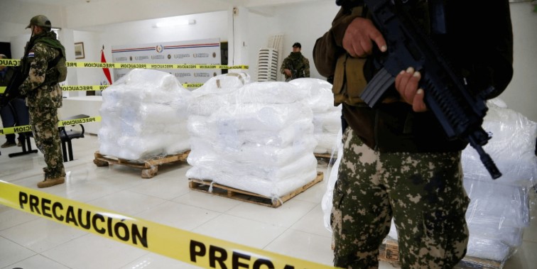 Decomisan en Paraguay una tonelada de estupefacientes, entre marihuana y cocaína