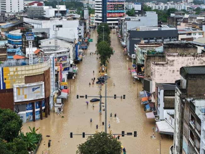 Las lluvias récord en Tailandia dejan 41 muertos y 2,7 millones de personas afectadas