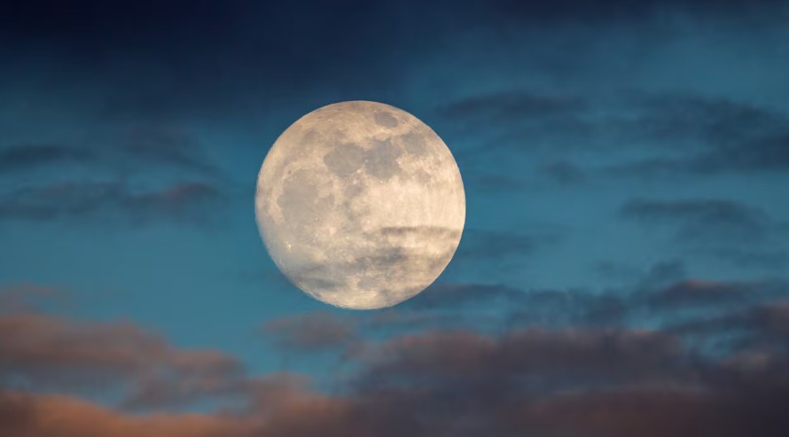 La Luna llena estará más cercana a la Tierra: ¿cuándo y desde dónde se podrá ver la última Superluna del año?