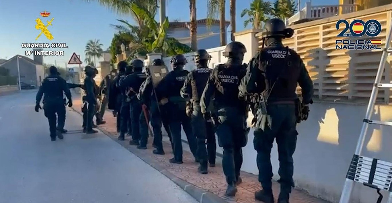 Seven Arrested in Spain for Exploiting Colombian Women in Human Trafficking Ring