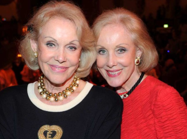 Mueren por suicidio asistido las gemelas Kessler, iconos de la tv italiana en los años 60