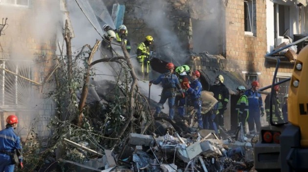 Rusia ataca Ucrania con 476 drones y 48 misiles y mata a diez civiles