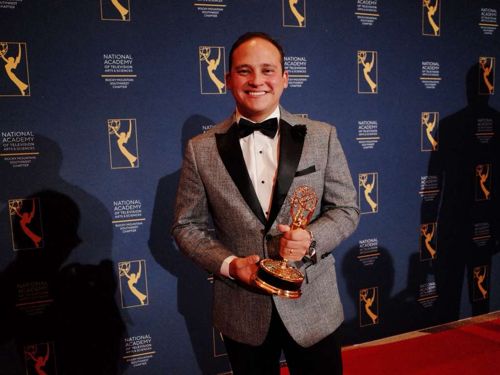 Periodista venezolano ganó un Emmy por su cobertura de redada migratoria en Utah