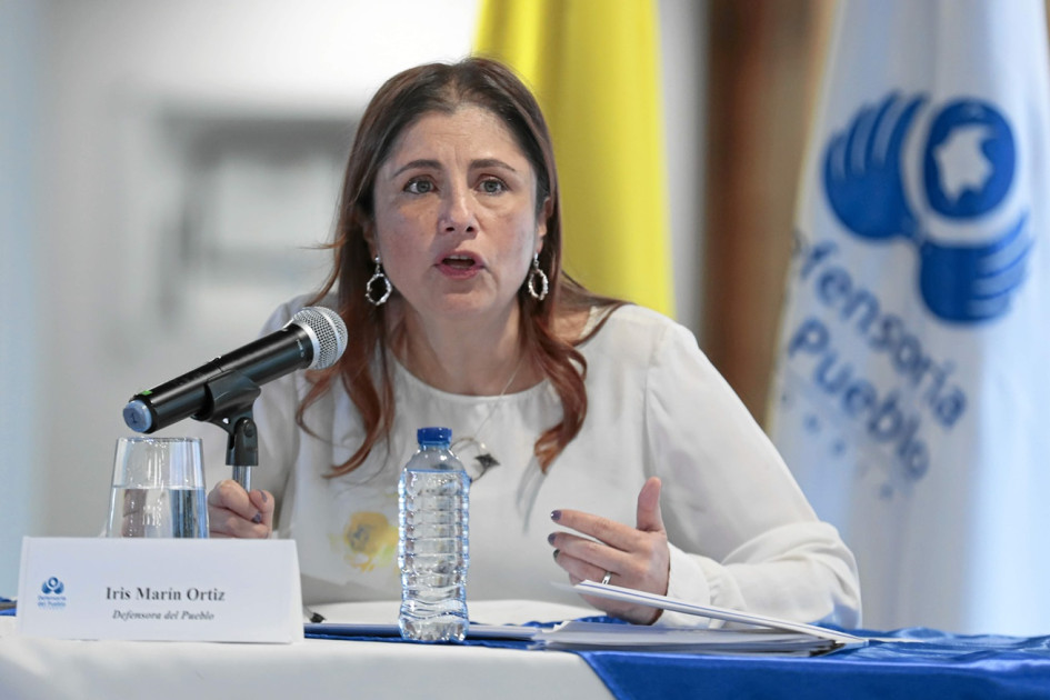 Defensora del Pueblo pidió a Petro que pare los bombardeos ante indicios de más menores muertos