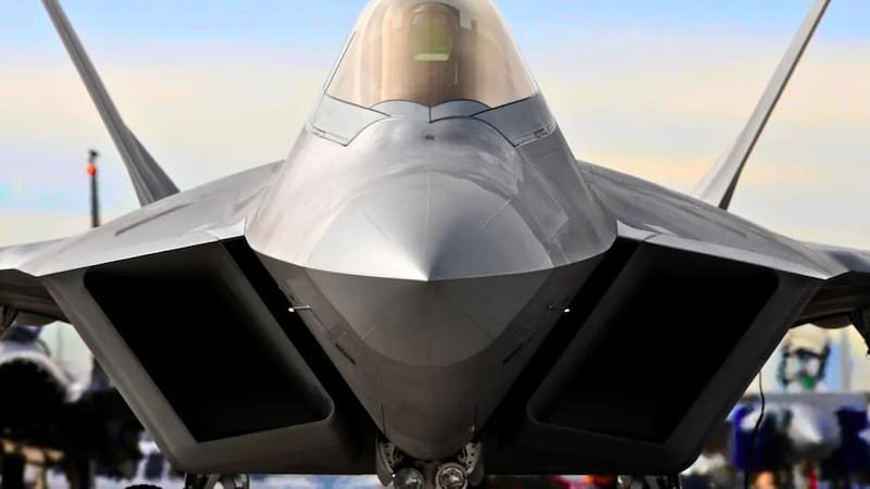 F-22 Raptor: EEUU tiene al mejor avión del mundo y está listo para el combate