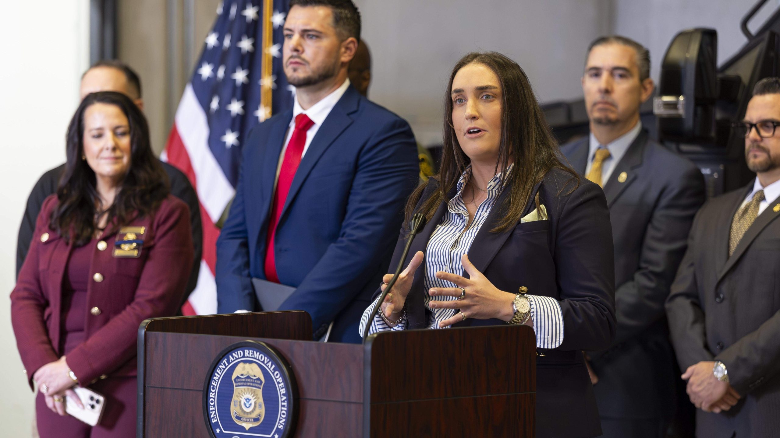 Arrestaron a 230 migrantes indocumentados con delitos sexuales en Florida: un venezolano entre ellos