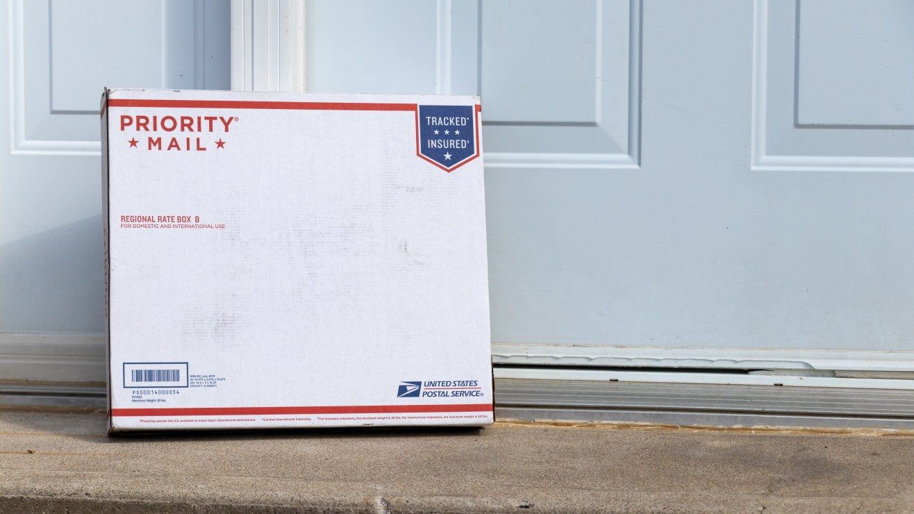 Usps anunció aumento de precios en los envíos en EEUU para el próximo año
