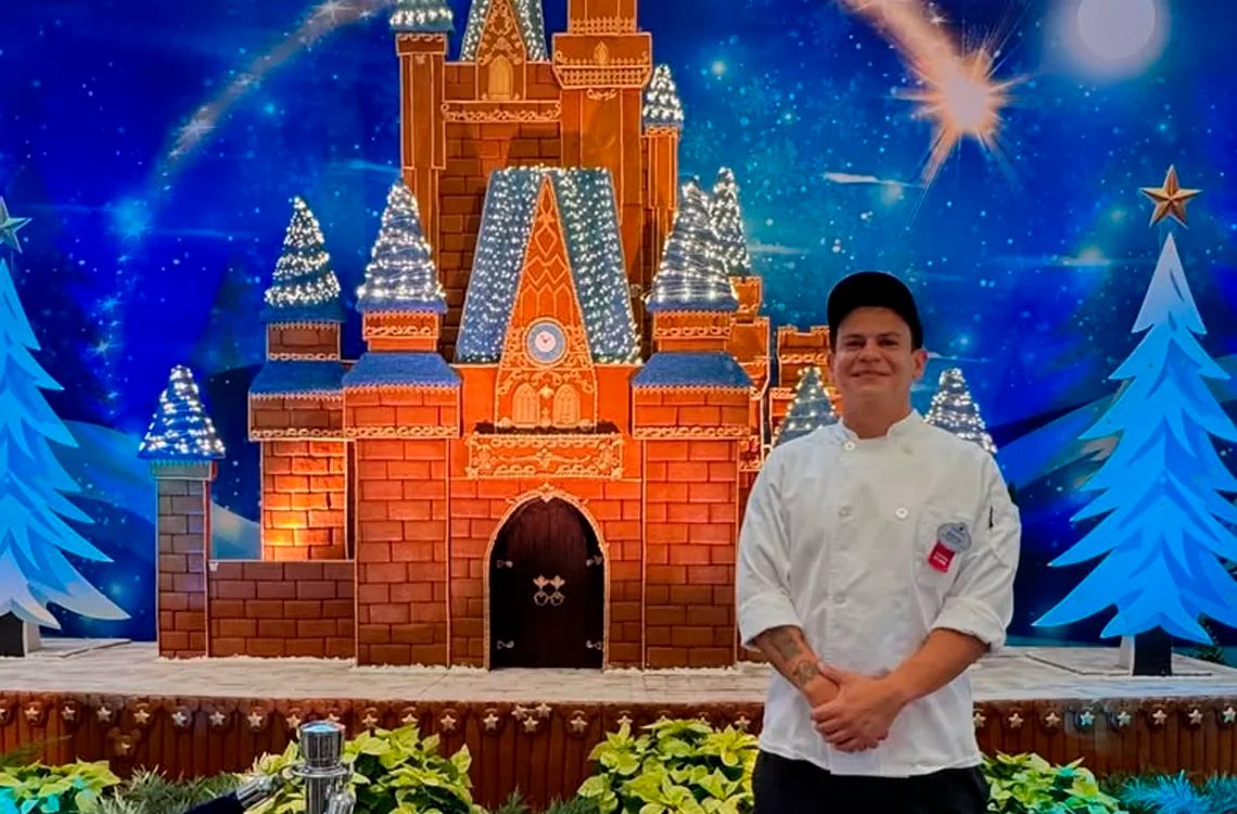 Erick Lapi, el pastelero que endulza la Navidad de Disney World con sabor venezolano