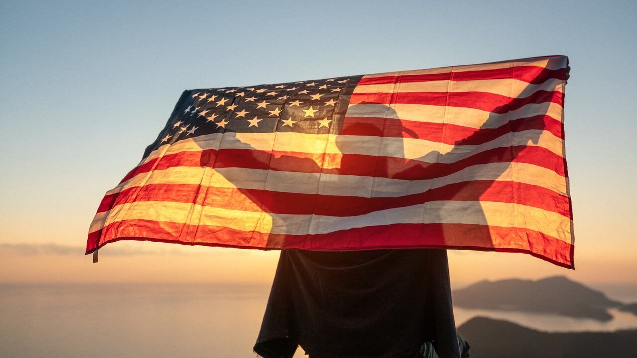 La regla oculta que frena miles de solicitudes de ciudadanía en EEUU