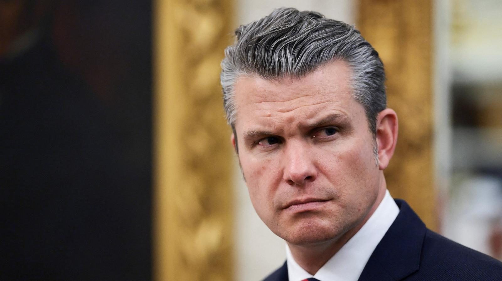 Pete Hegseth calificó de “noticias falsas” los reportes sobre ejecuciones en el Caribe