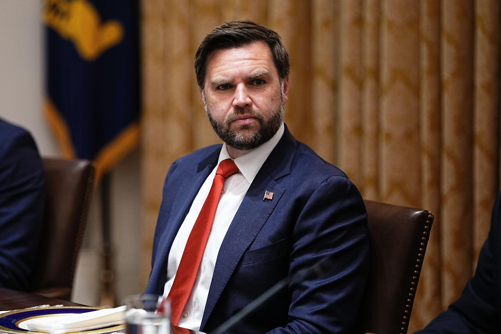 JD Vance aseguró que el agente que mató a la mujer de Minnesota goza de "inmunidad absoluta"