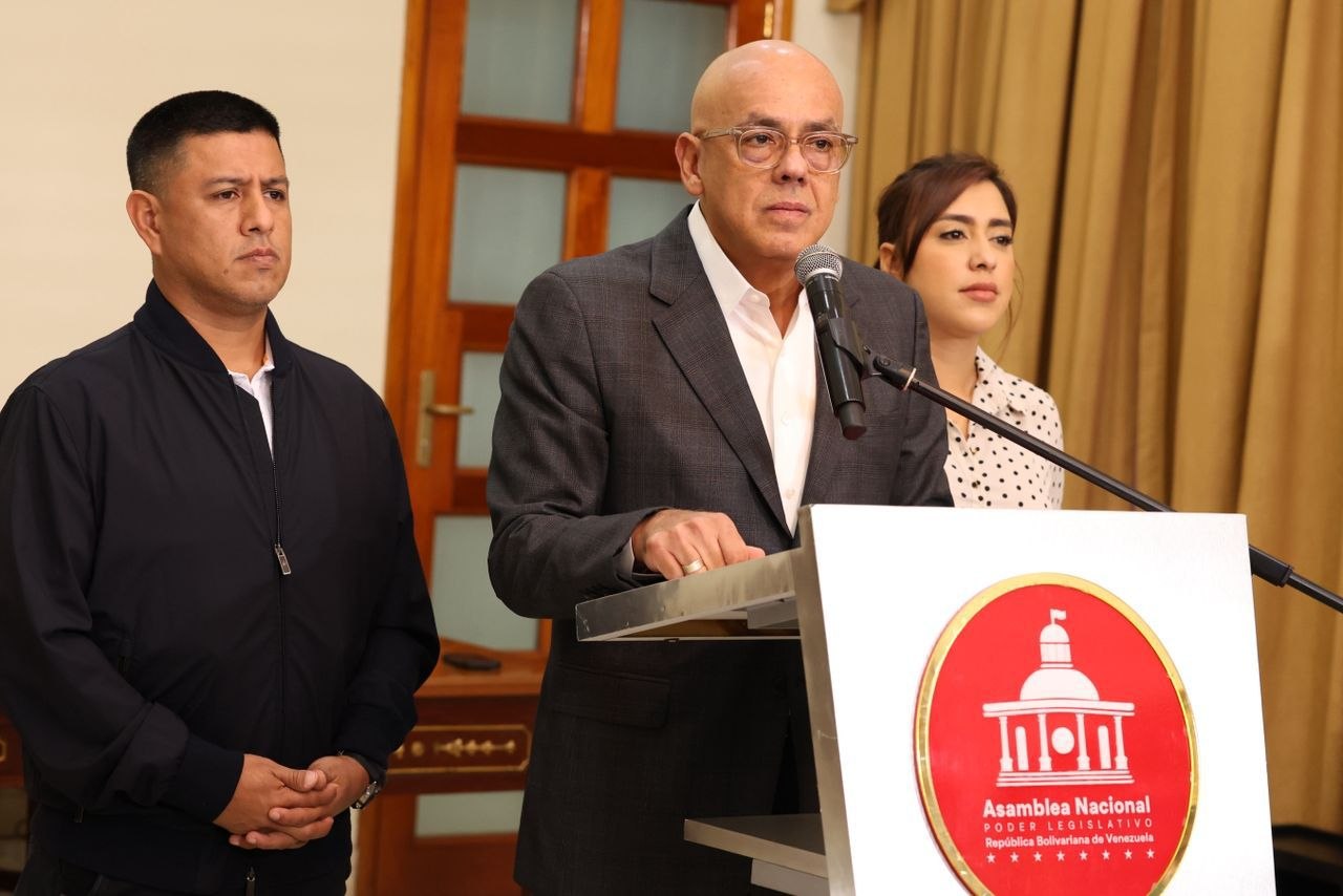 Jorge Rodríguez propuso crear una comisión para "investigar" muertes de venezolanos en narcolanchas