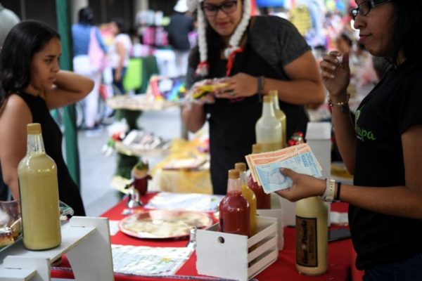 Licoreros ven sin optimismo el fin de año, porque el sector sigue "en contracción estructural"