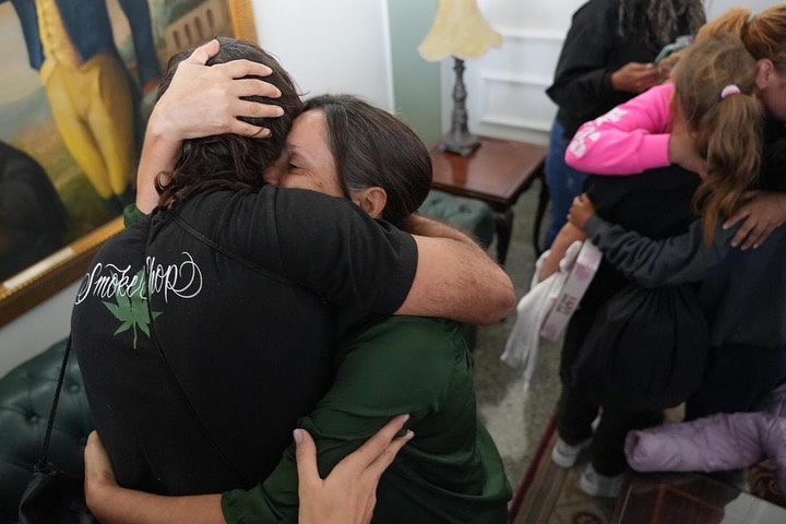 Llegaron a Venezuela 200 migrantes deportados desde EEUU, entre ellos trece niños