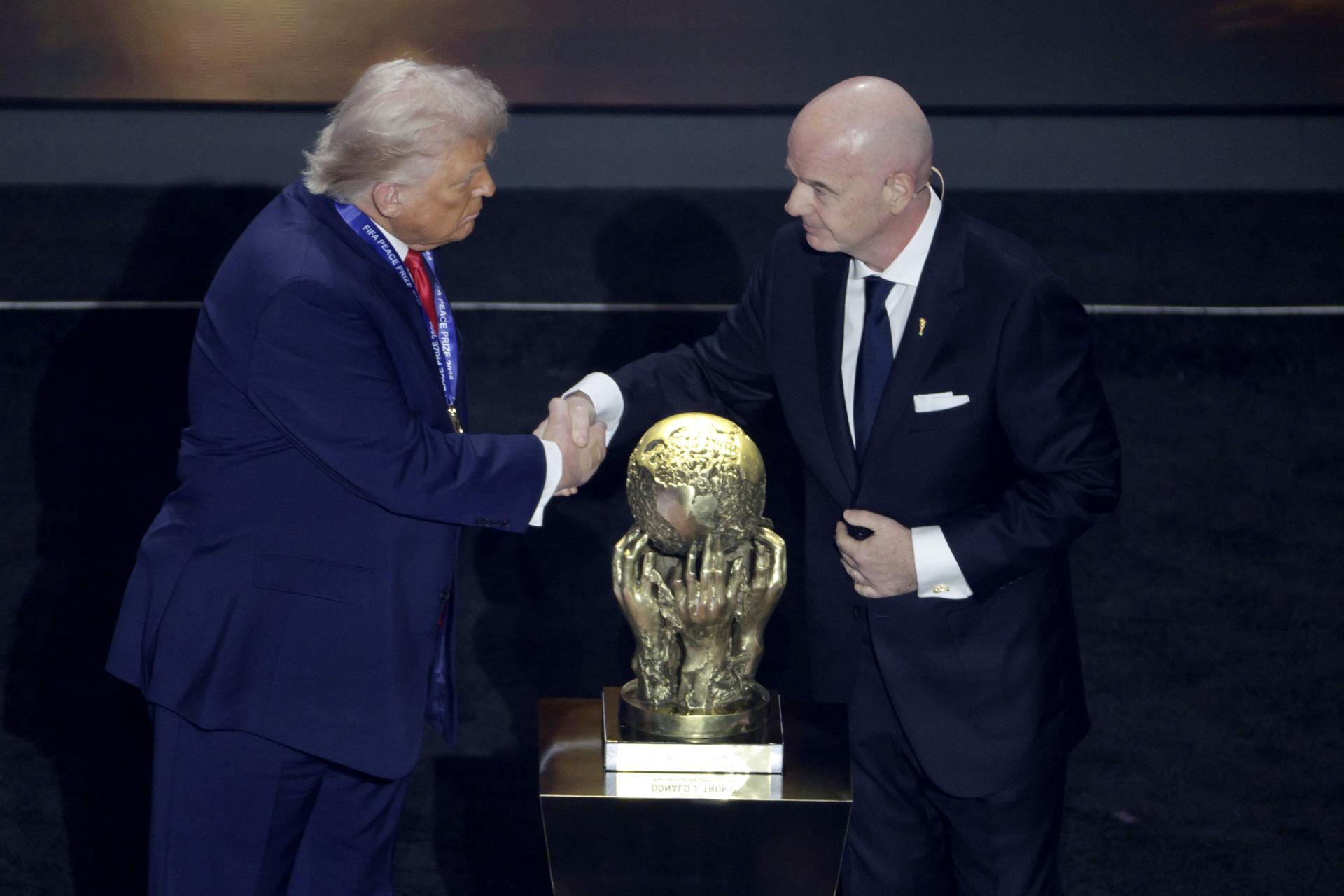 Trump ganó el recién creado Premio Fifa de la Paz