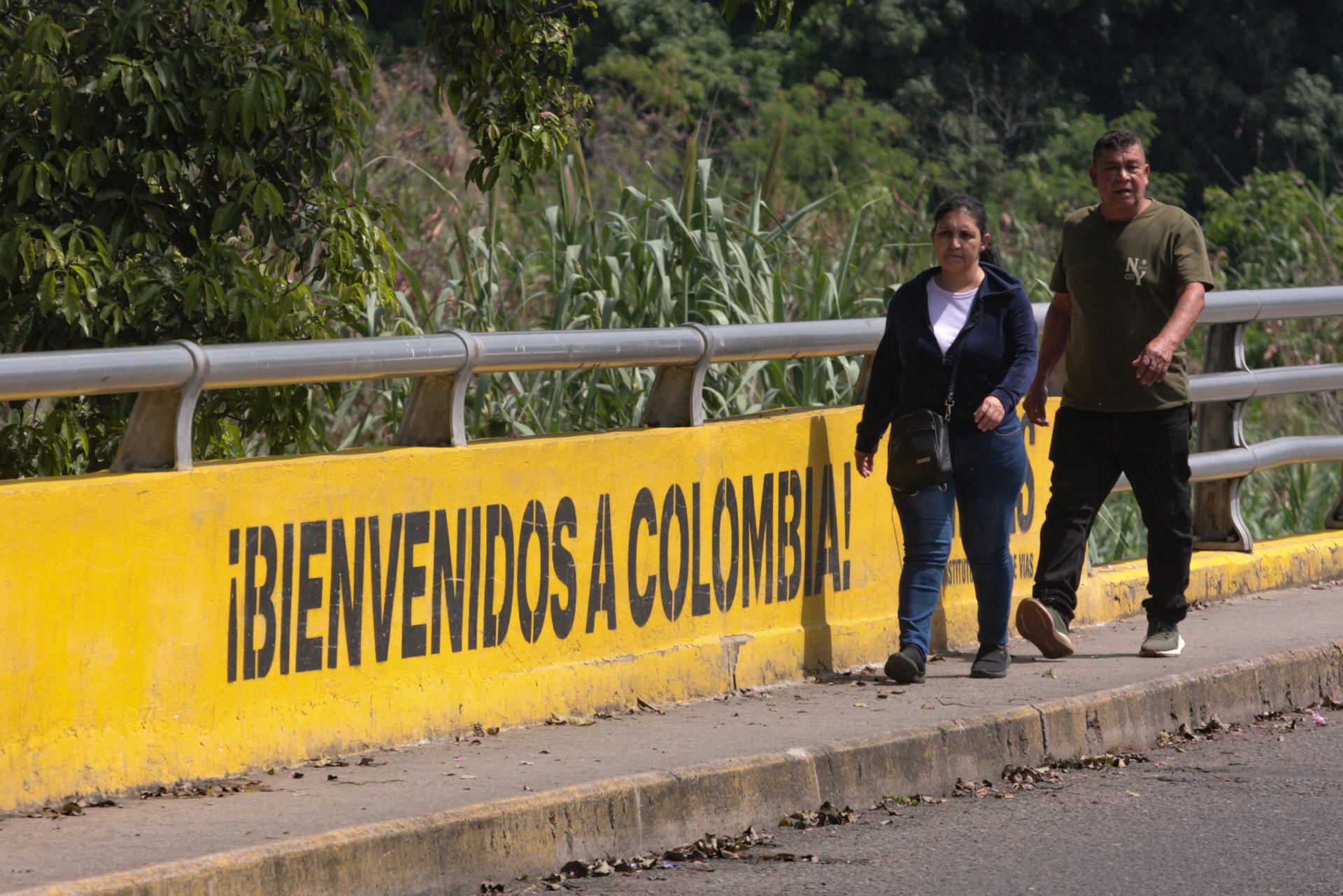 Liberan al mayor Miguel Ángel Acosta del Ejército colombiano tras retención en frontera con Venezuela