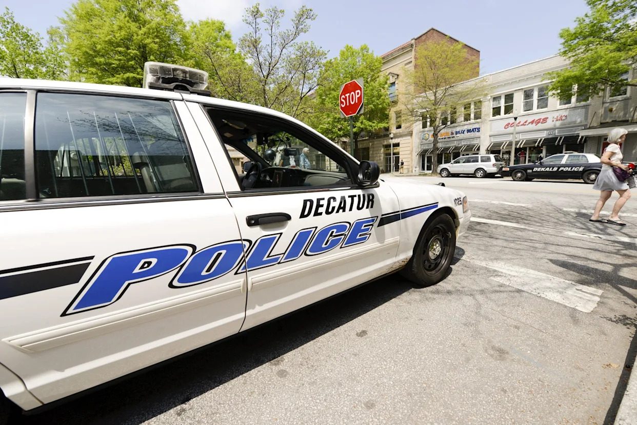 Estudian posible conexión entre tiroteo en Brown y asesinato de profesor del MIT