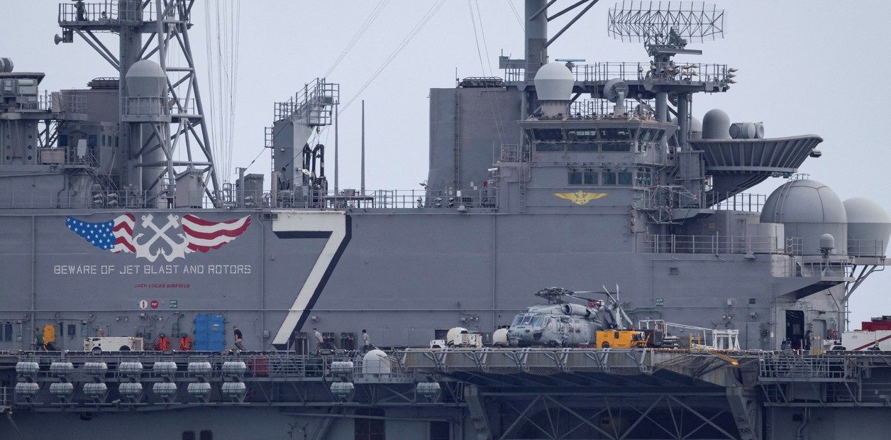 Cuáles son y dónde están los buques y aeronaves militares de EEUU que rodean a Venezuela