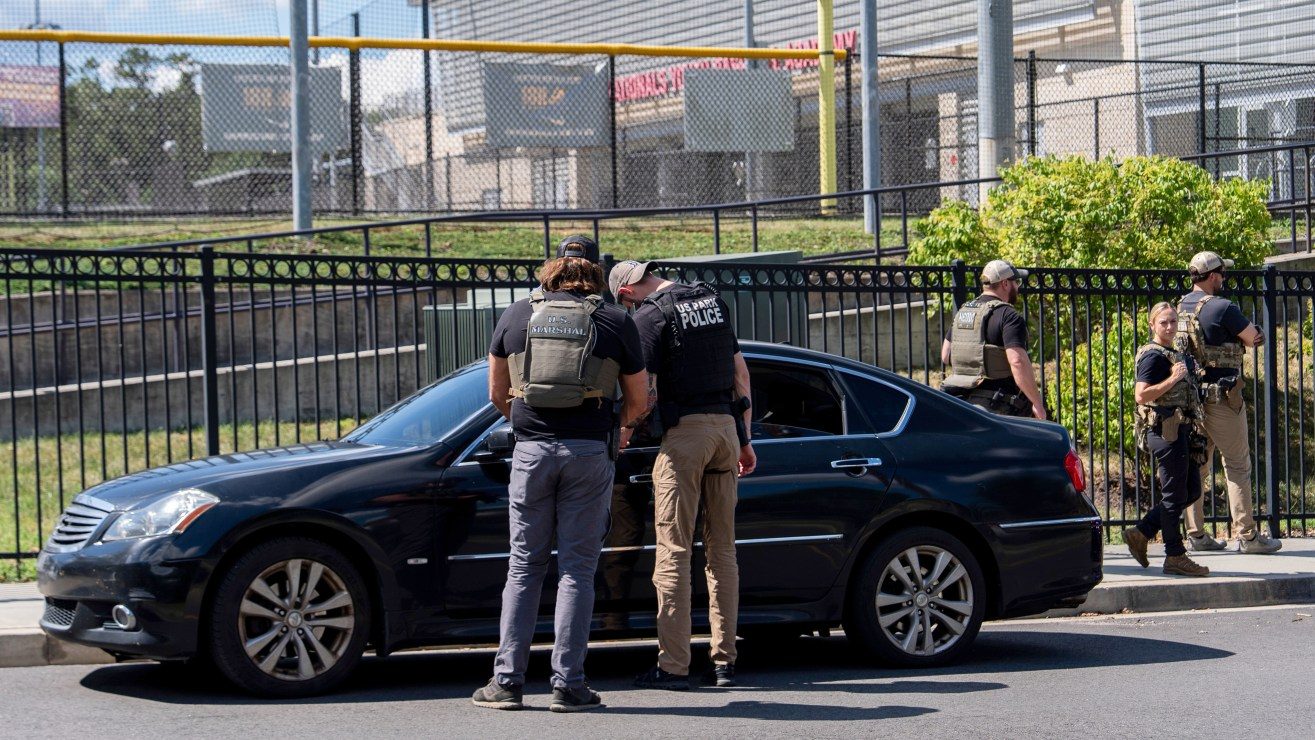 Operación federal en varios estados de EEUU rescató a 43 niños de traficantes sexuales