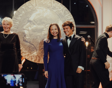 VIDEO: artista sueco-venezolano dedicó su maravillosa interpretación musical a María Corina Machado